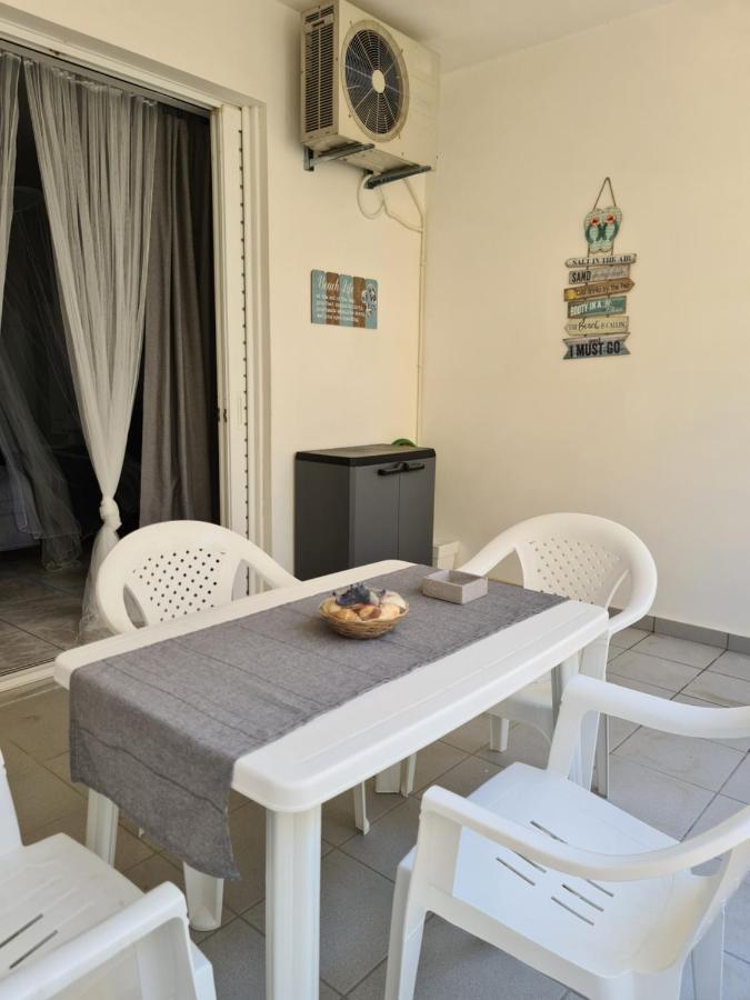 Seaside Apartment In Xilokastro - Selene By Booking Kottas Xylokastro Luaran gambar